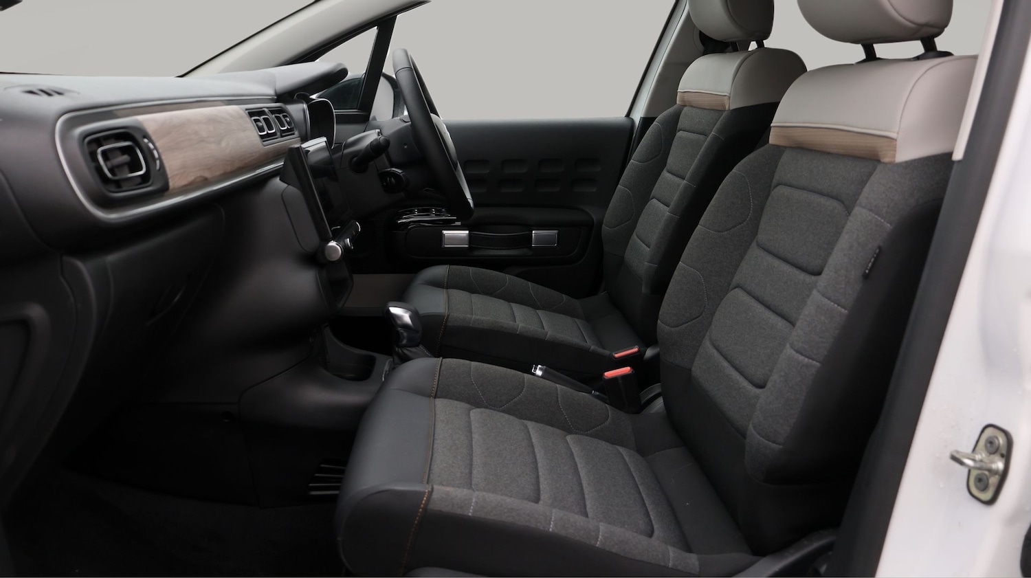 Used Citroen C3 2024 for sale - 77431752: Photo 14