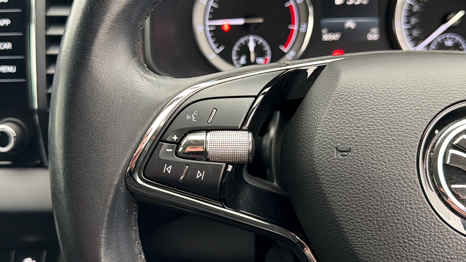 Used Skoda Karoq 2020 for sale - 77974791: Photo 22