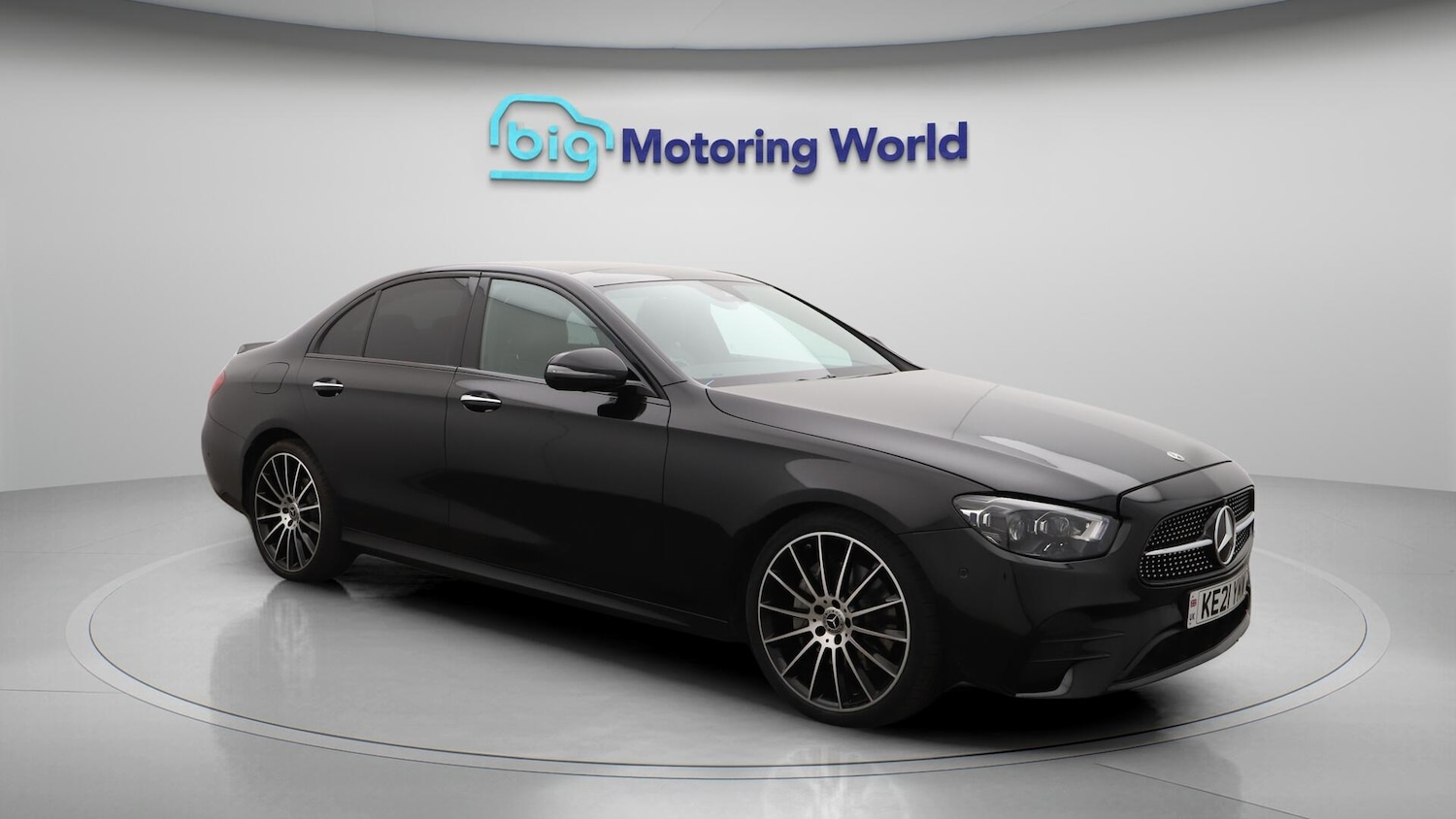 Used Mercedes-Benz E-Class 2021 for sale - 76083690: Photo 2