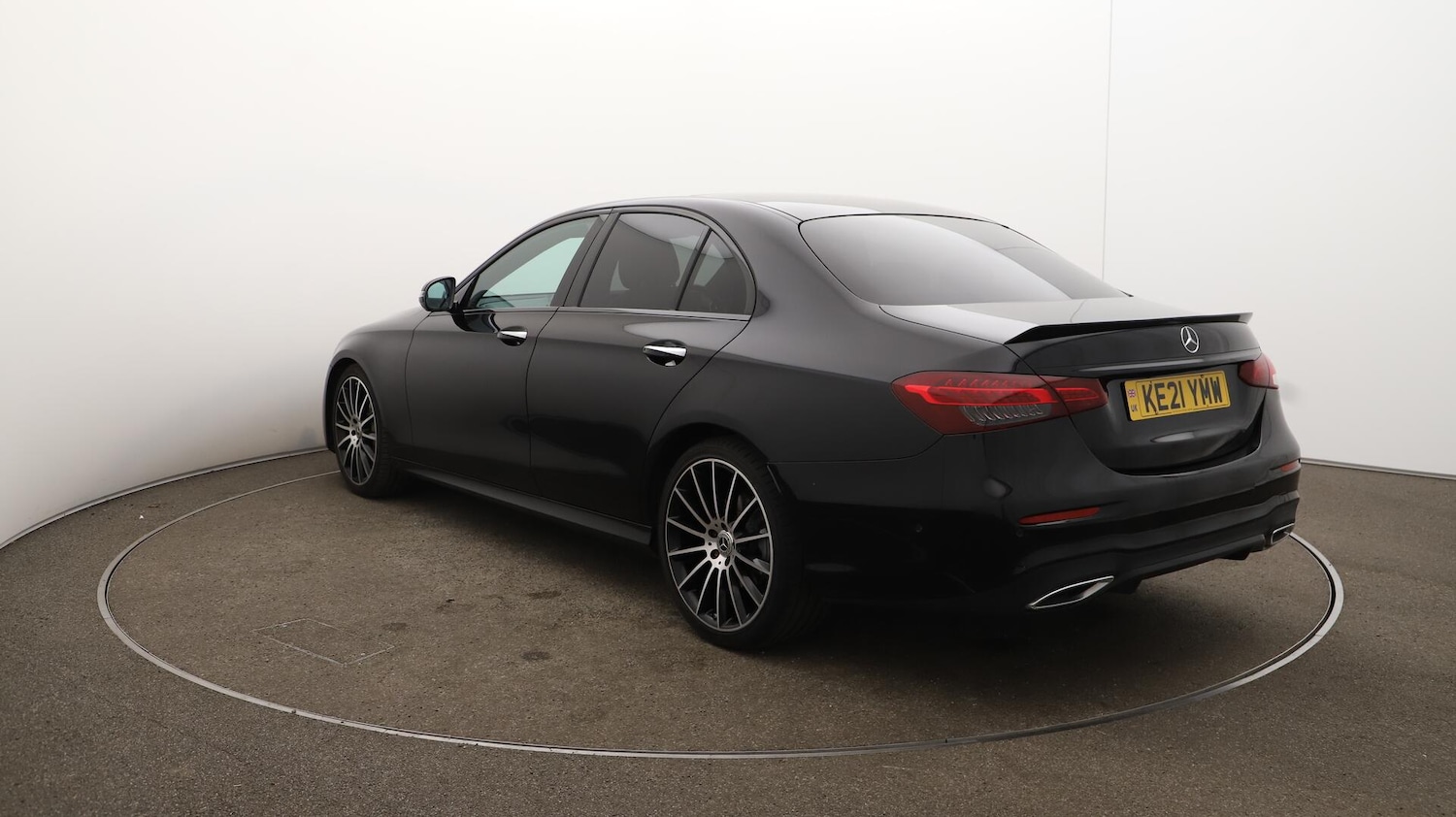 Used Mercedes-Benz E-Class 2021 for sale - 76083690: Photo 64