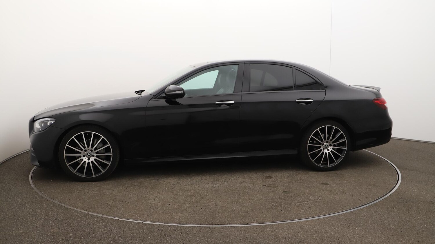 Used Mercedes-Benz E-Class 2021 for sale - 76083690: Photo 67