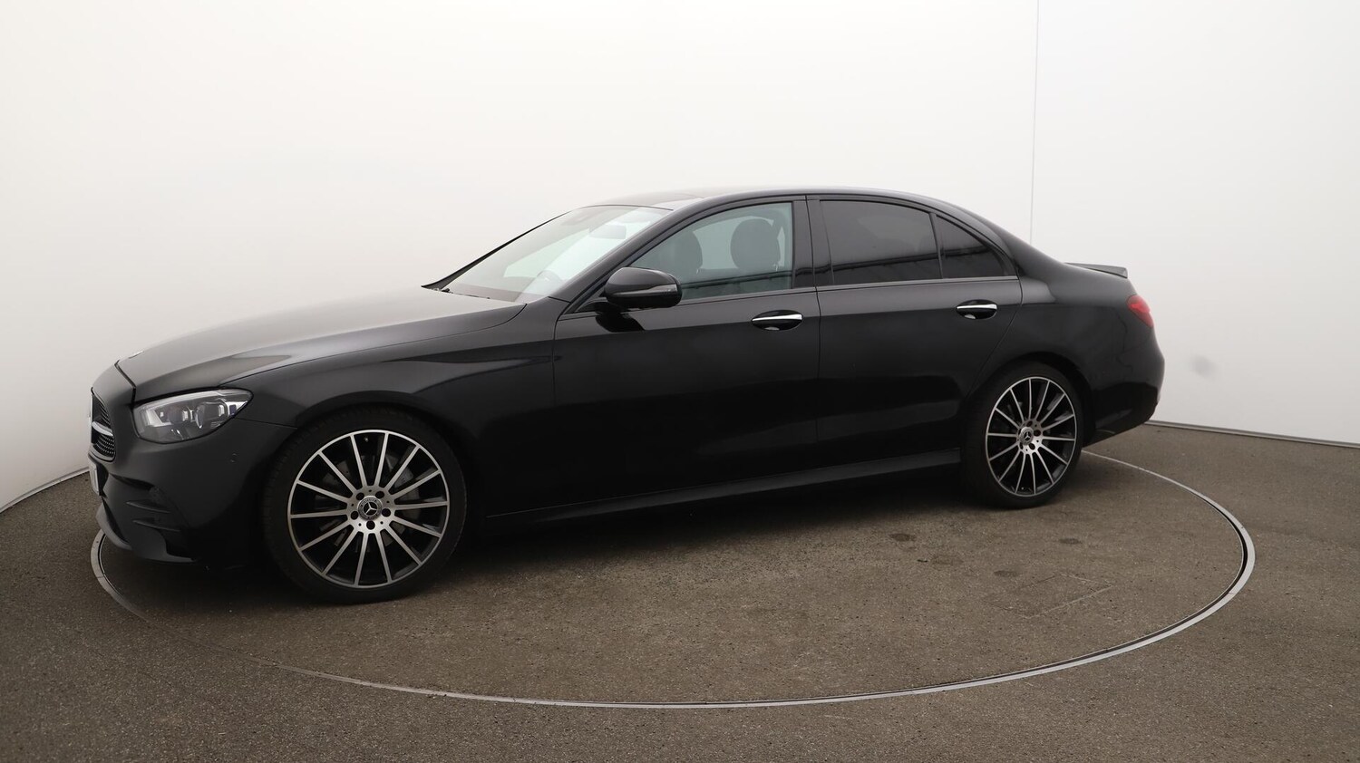 Used Mercedes-Benz E-Class 2021 for sale - 76083690: Photo 69
