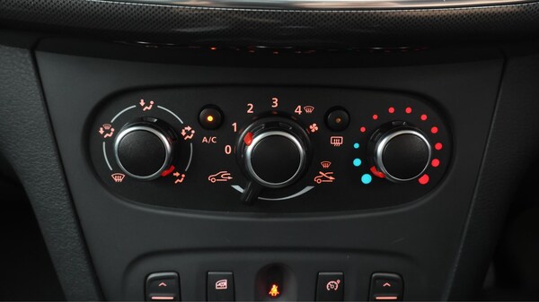 Used Dacia Sandero Stepway 2020 for sale - 75989890: Photo 13