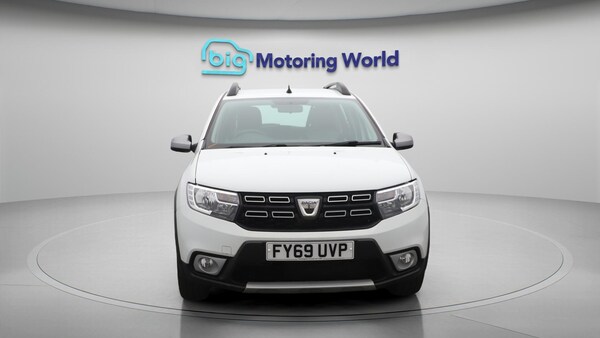 Used Dacia Sandero Stepway 2020 for sale - 75989890: Photo 3