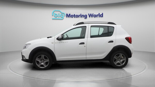 Used Dacia Sandero Stepway 2020 for sale - 75989890: Photo 5