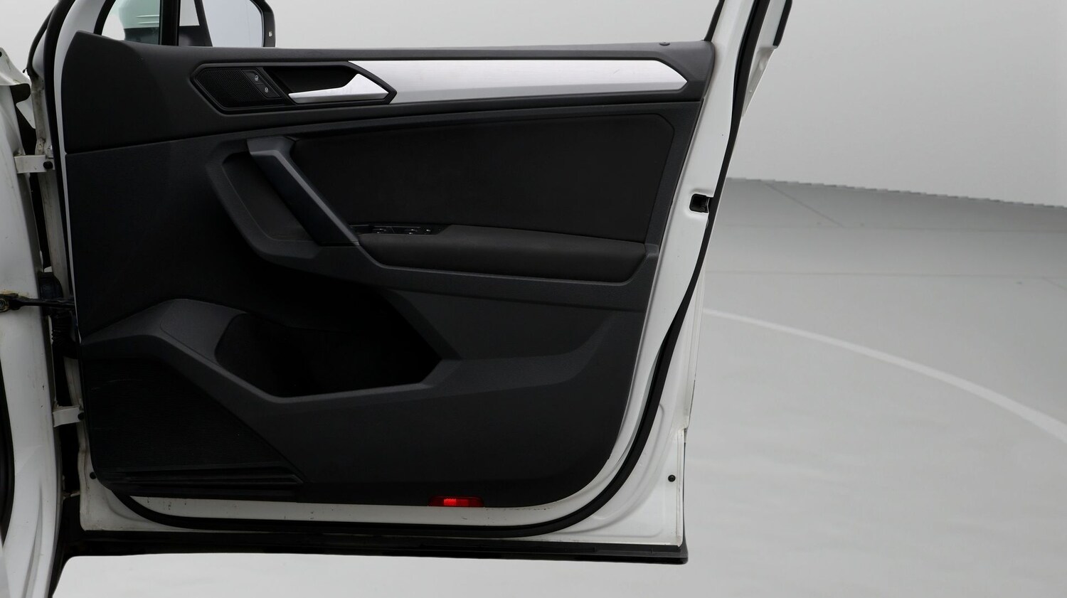 Used Volkswagen Tiguan 2019 for sale - 77746596: Photo 15