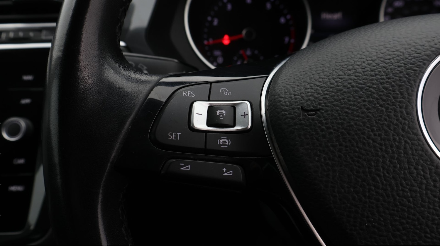 Used Volkswagen Tiguan 2019 for sale - 77746596: Photo 23