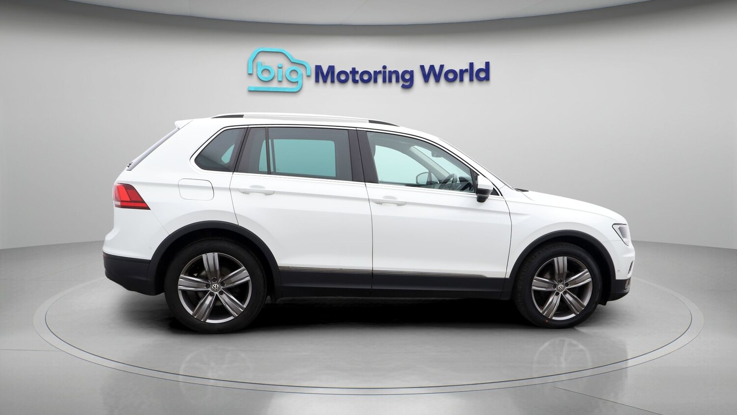 Used Volkswagen Tiguan 2019 for sale - 77746596: Photo 8