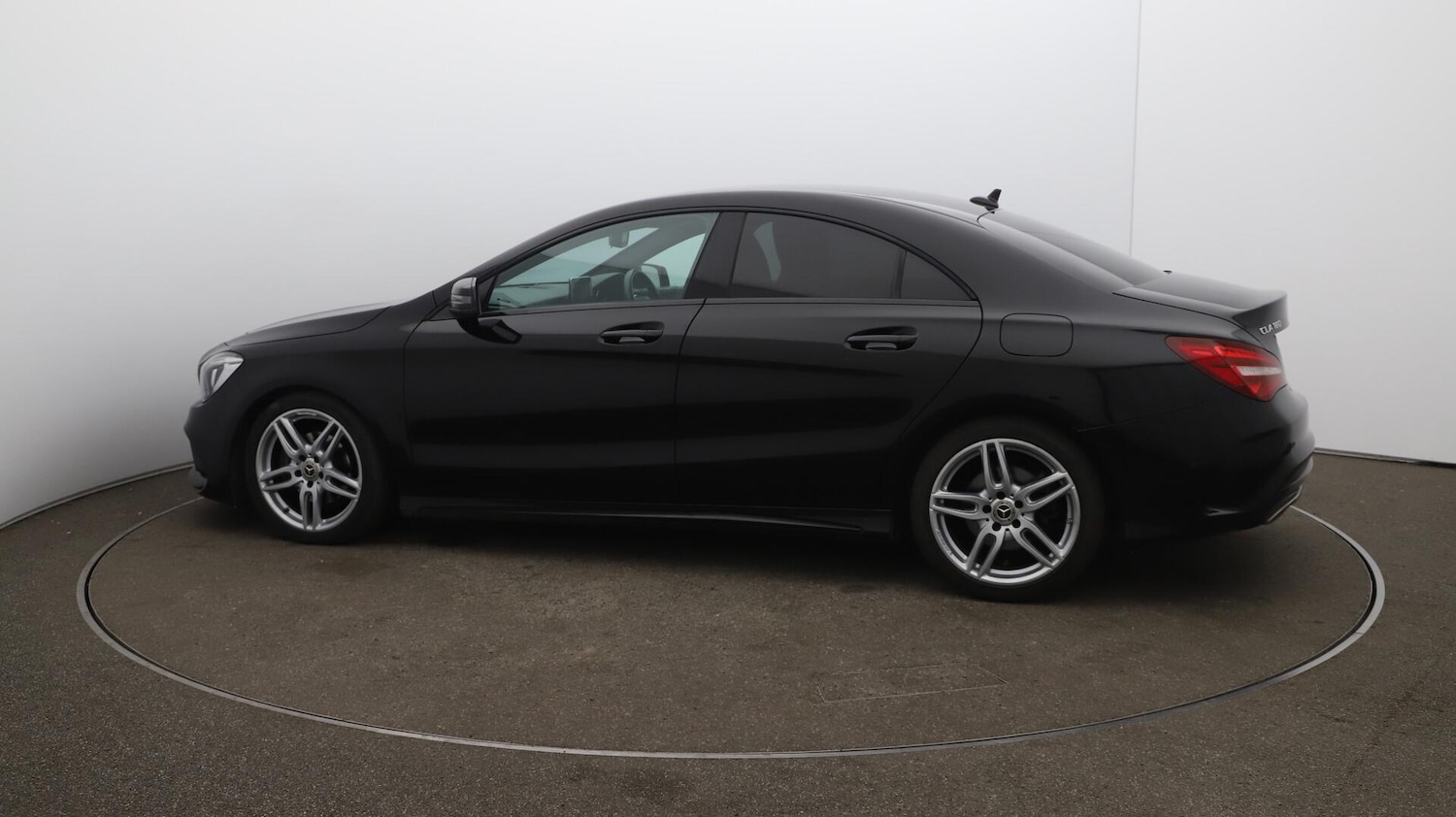 Used Mercedes-Benz CLA 2018 for sale - 76084036: Photo 56
