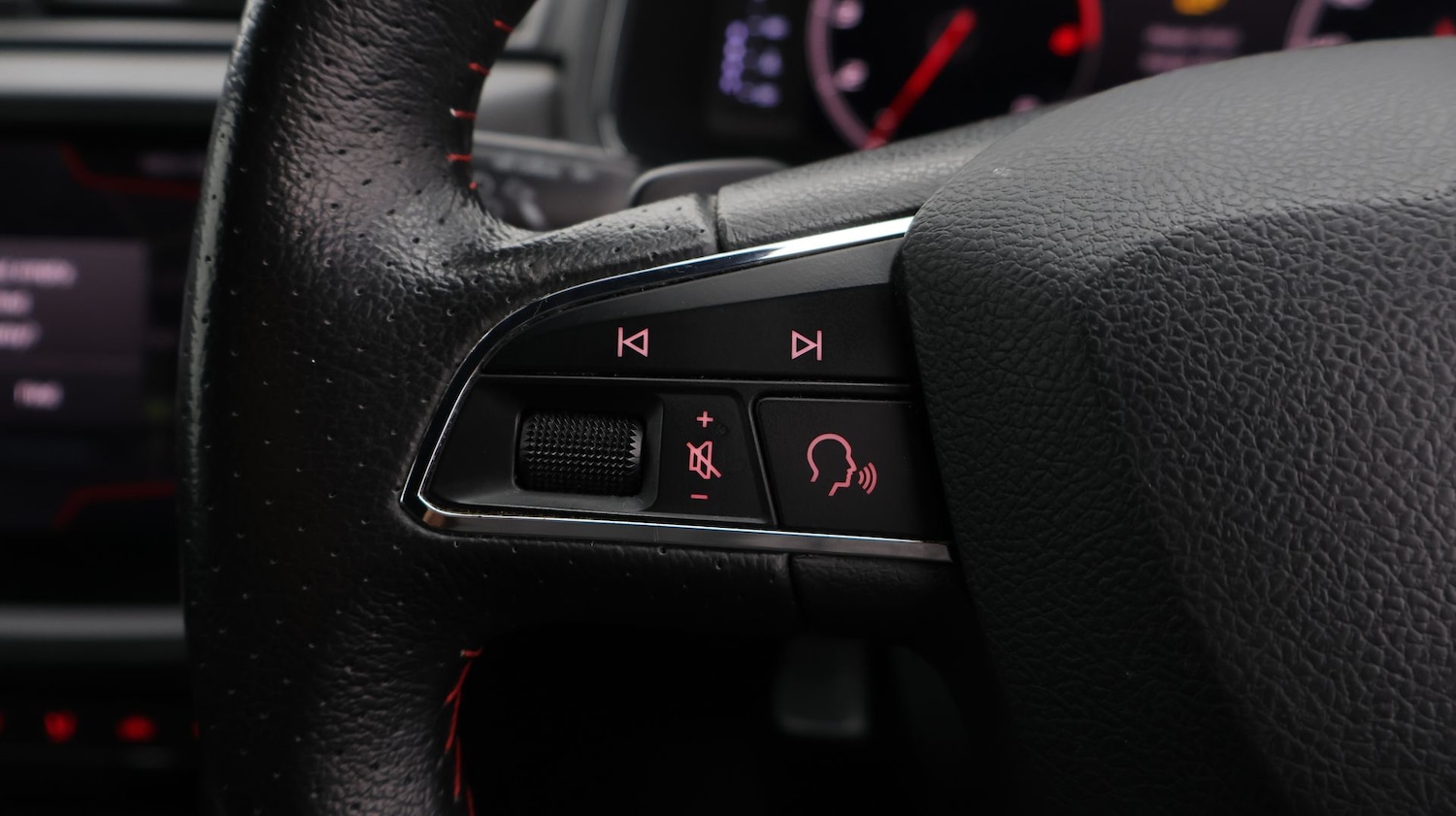 Used SEAT Arona 2018 for sale - 77831945: Photo 24