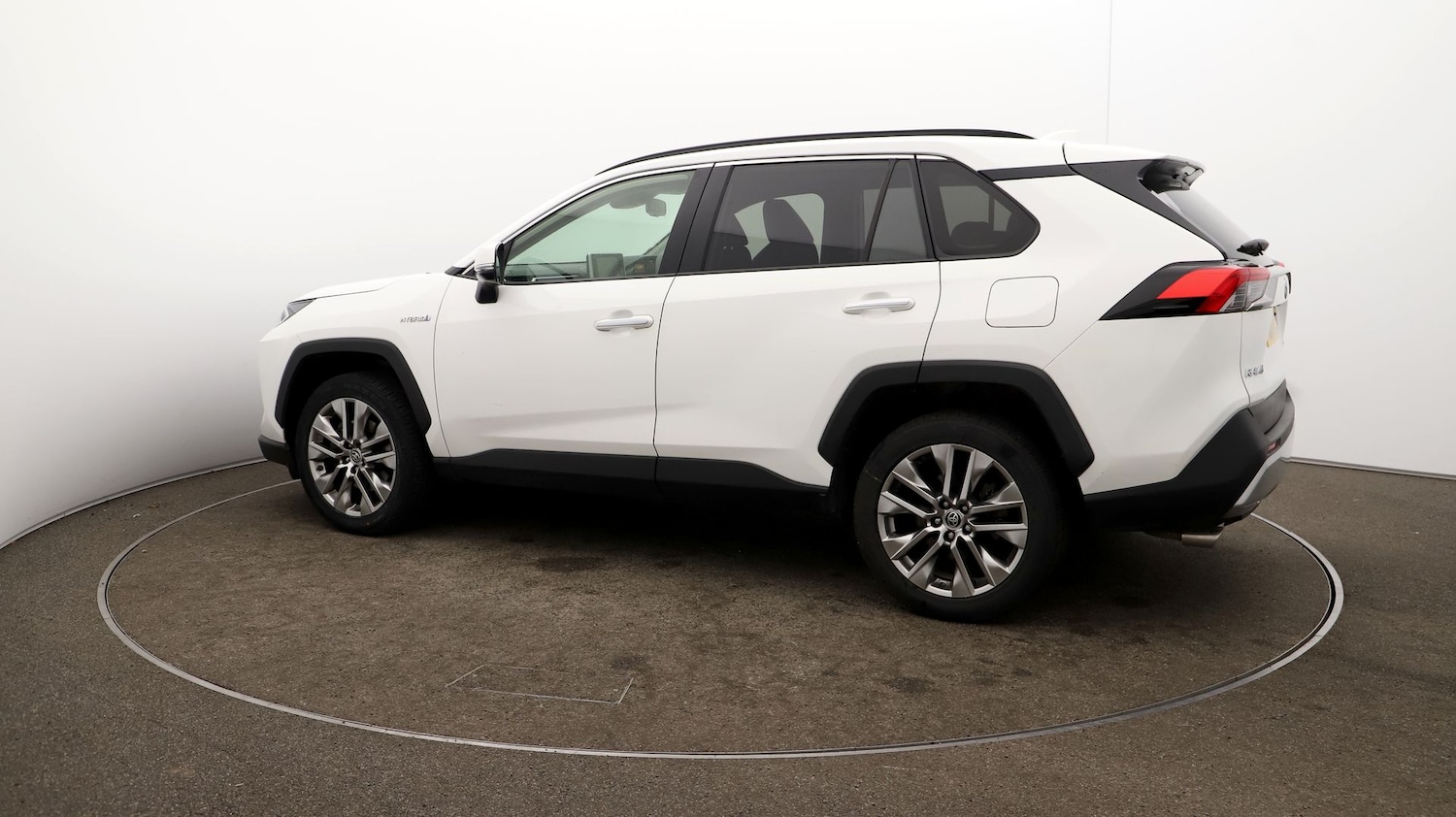 Used Toyota RAV4 2022 for sale - 76809470: Photo 39