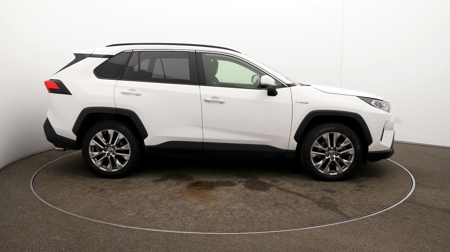 Used Toyota RAV4 2022 for sale - 76809470: Photo 41