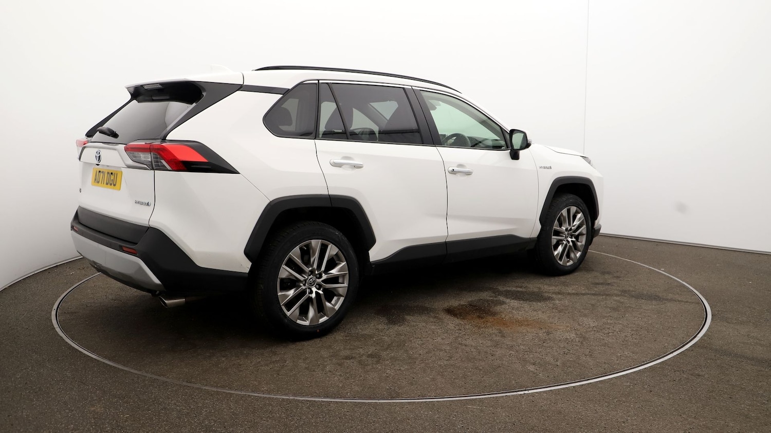 Used Toyota RAV4 2022 for sale - 76809470: Photo 45