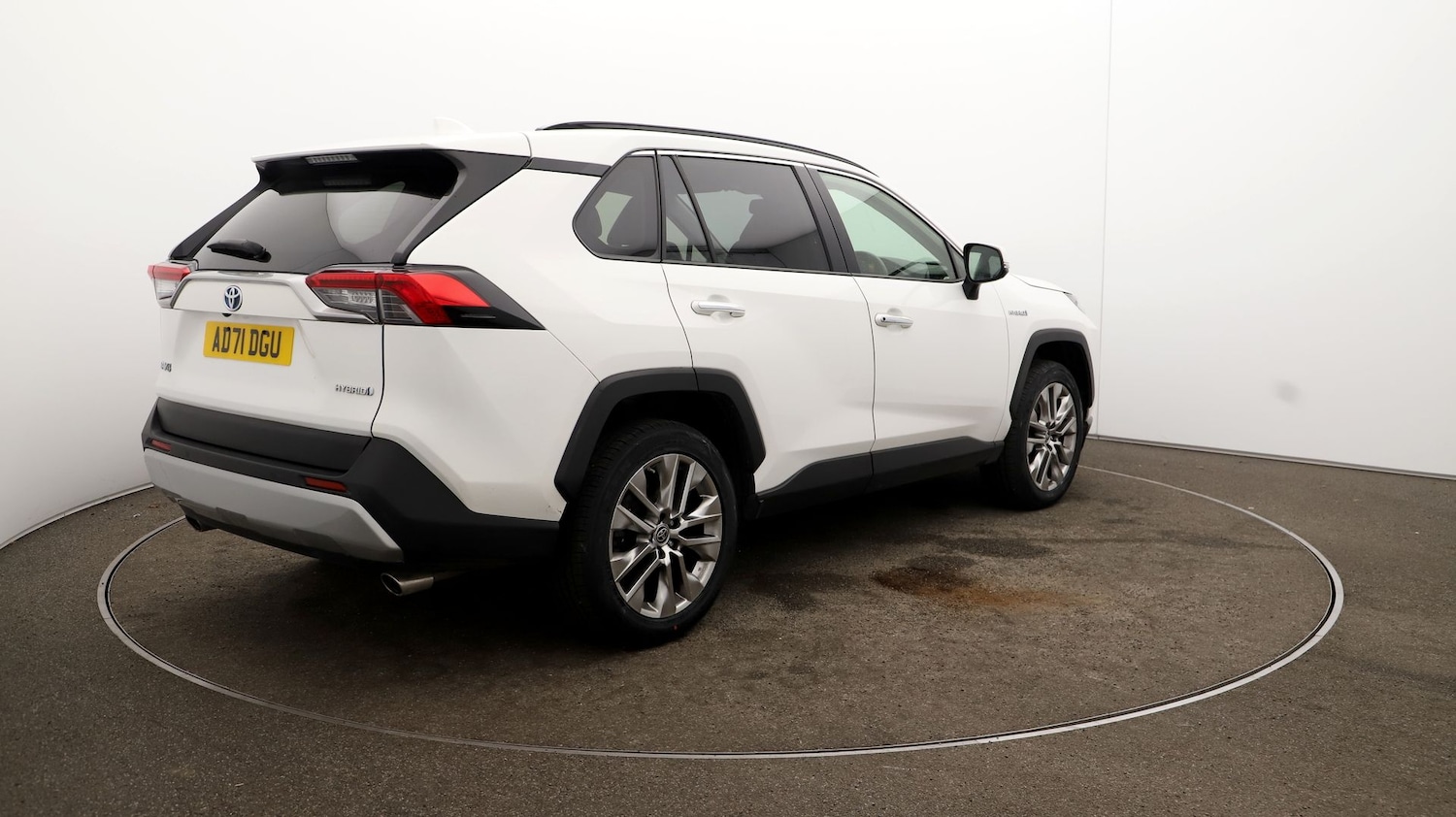 Used Toyota RAV4 2022 for sale - 76809470: Photo 46