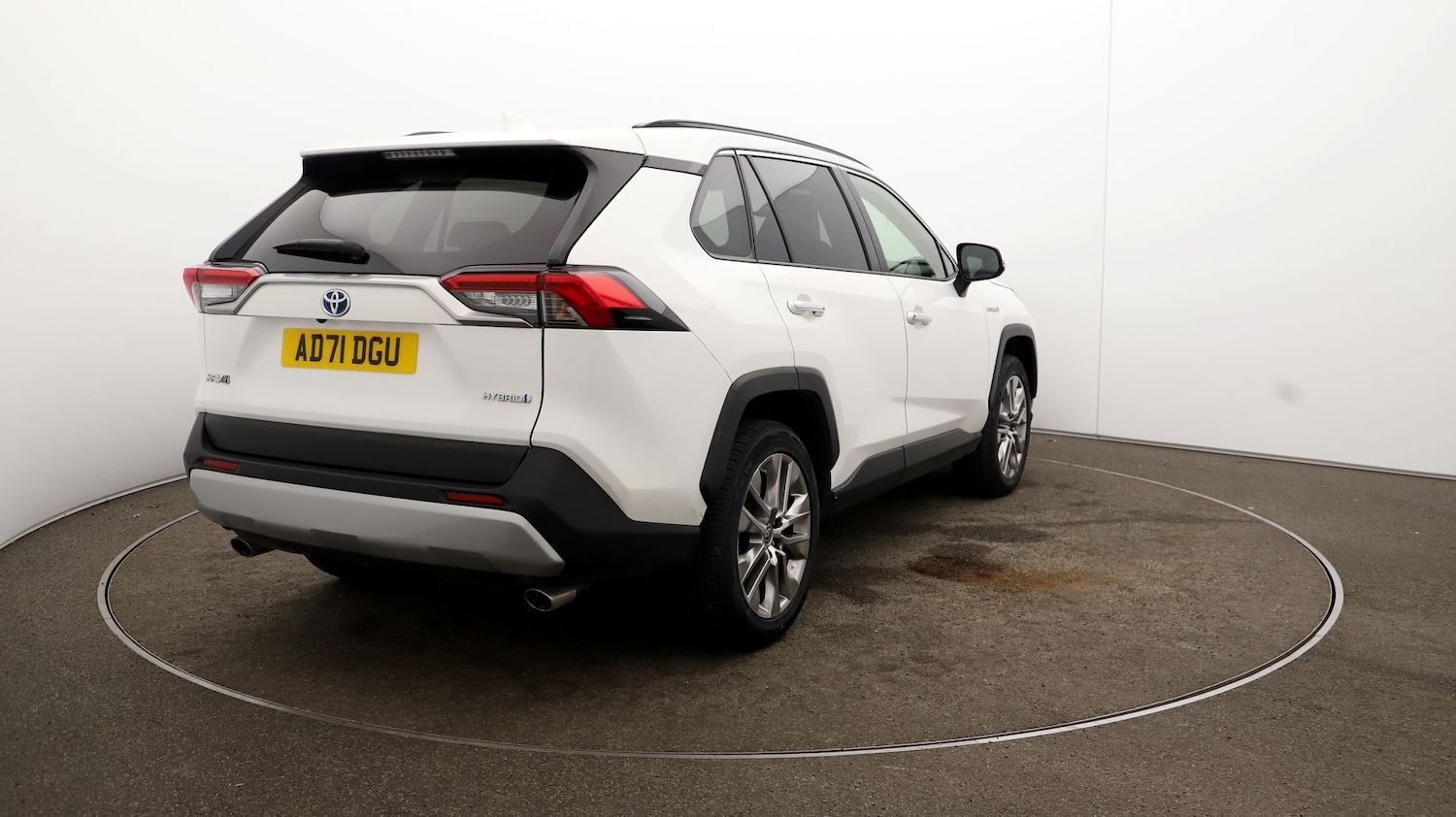 Used Toyota RAV4 2022 for sale - 76809470: Photo 47