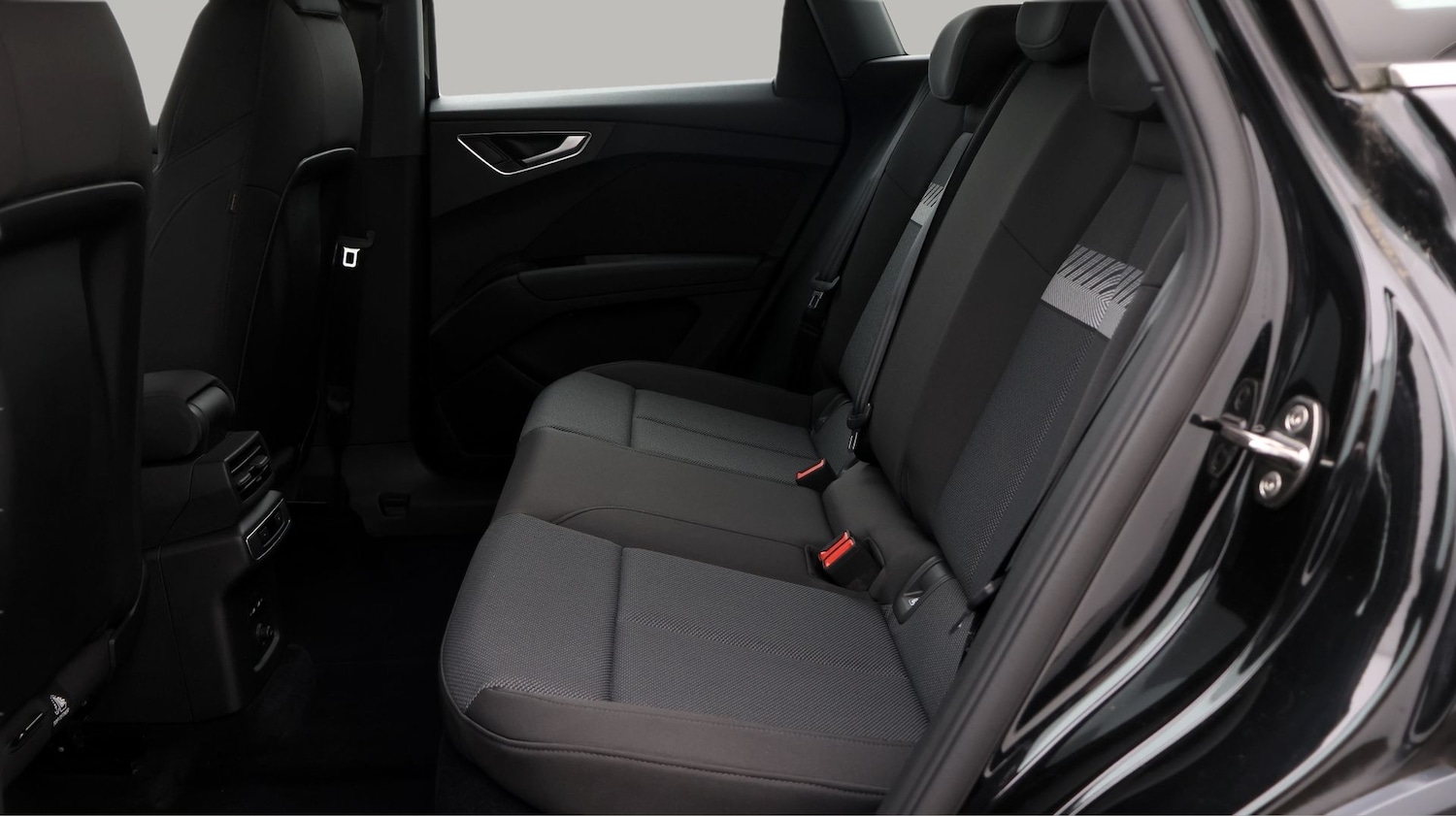 Used Audi Q4 e-tron 2022 for sale - 77669384: Photo 16