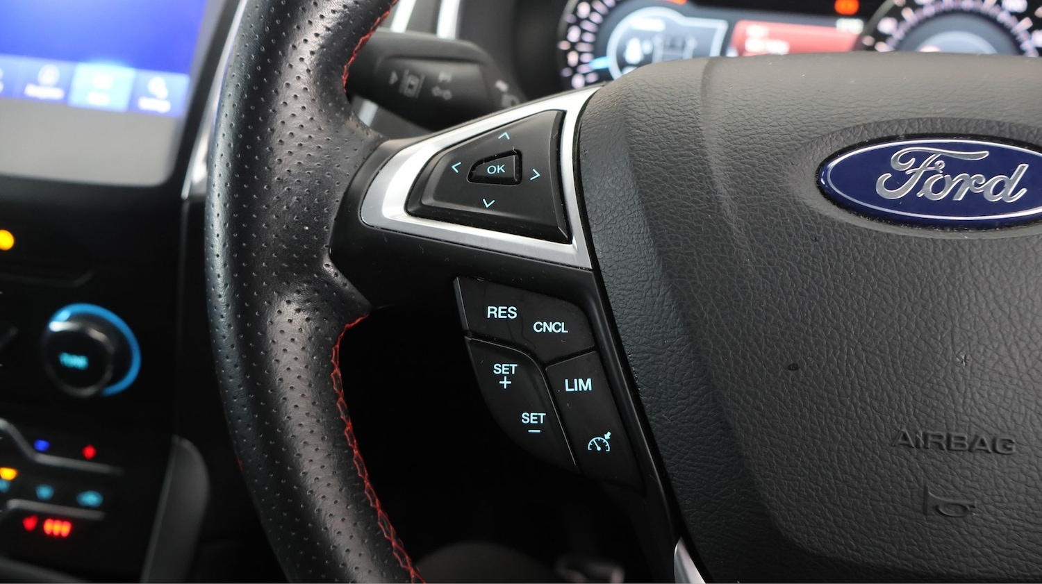 Used Ford S-Max 2019 for sale - 77744739: Photo 21