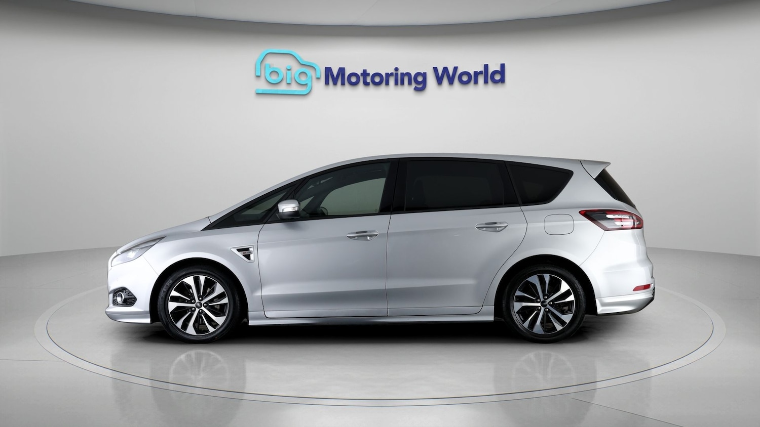 Used Ford S-Max 2019 for sale - 77744739: Photo 4