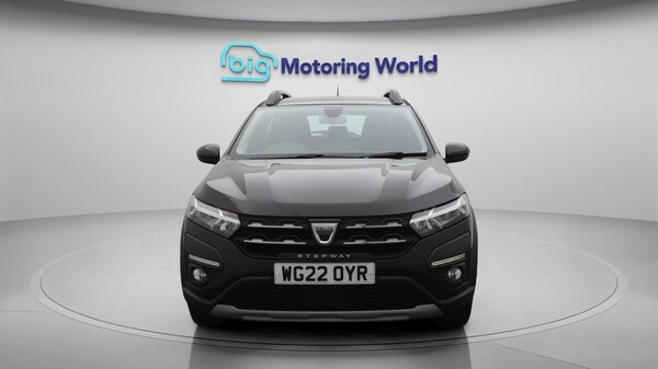 Used Dacia Sandero Stepway 2022 for sale - 76307737: Photo 3