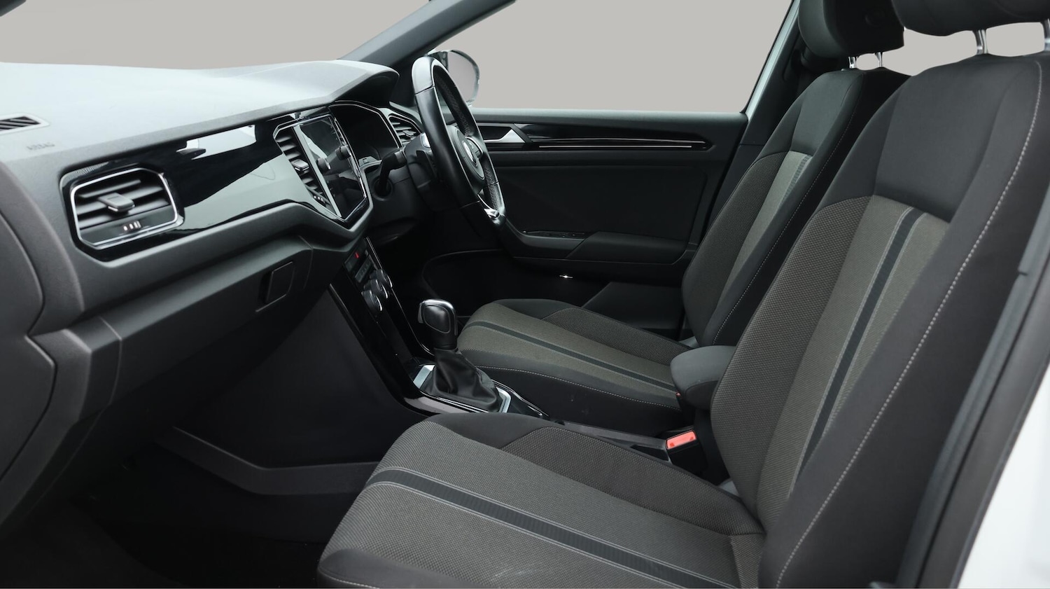 Used Volkswagen T-Roc 2020 for sale - 75989830: Photo 15
