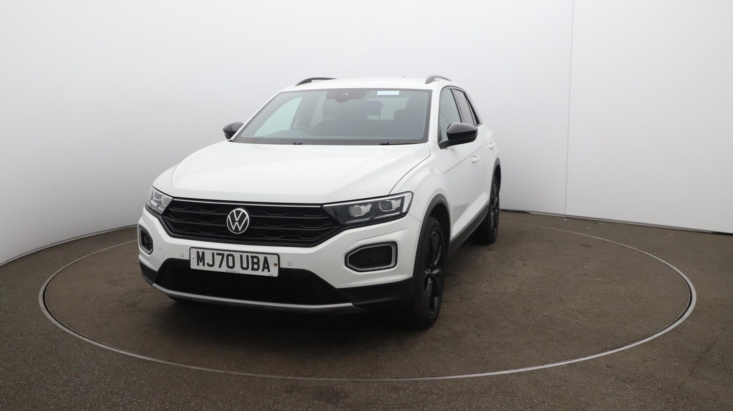 Used Volkswagen T-Roc 2020 for sale - 75989830: Photo 39