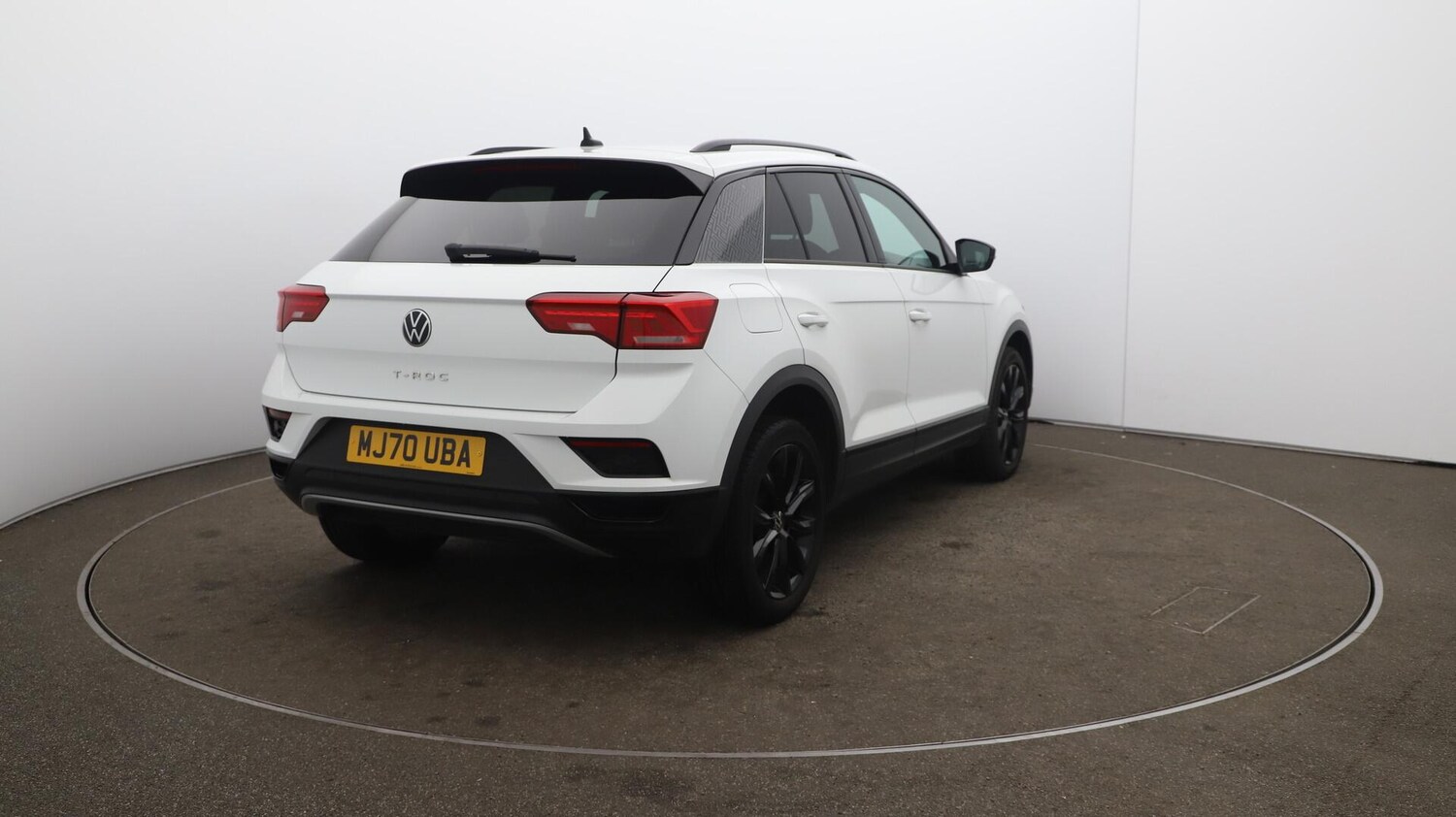 Used Volkswagen T-Roc 2020 for sale - 75989830: Photo 56