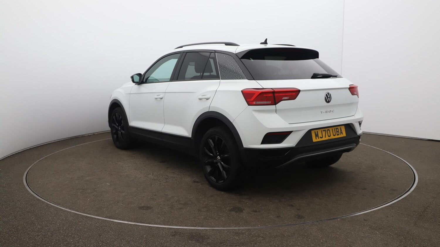 Used Volkswagen T-Roc 2020 for sale - 75989830: Photo 63