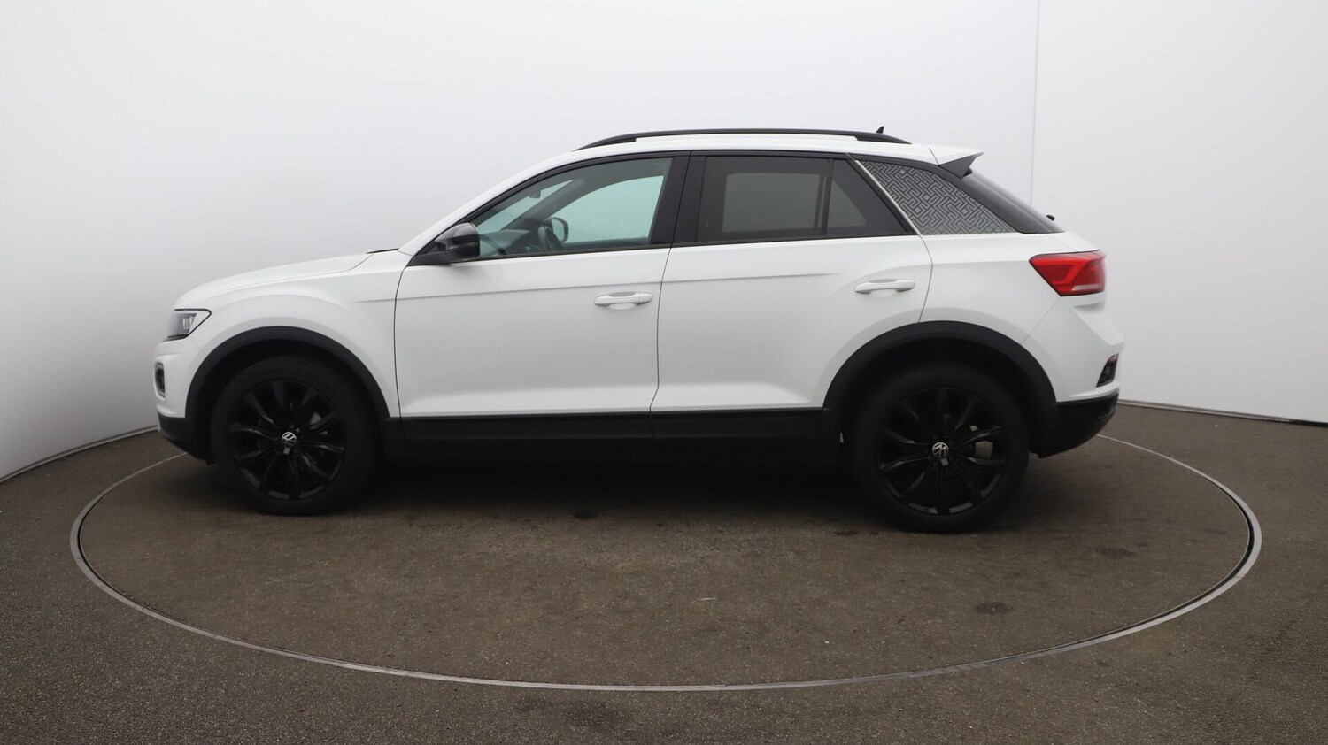 Used Volkswagen T-Roc 2020 for sale - 75989830: Photo 65