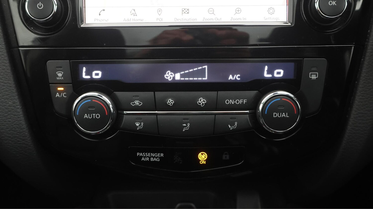 Used Nissan Qashqai for sale - 76432497: Photo 13