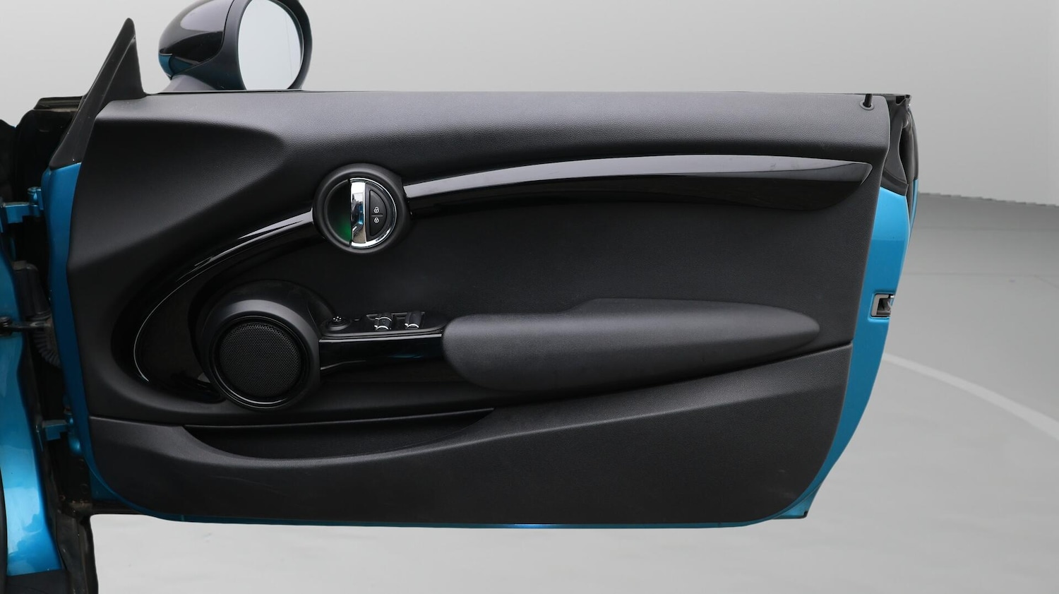 Used MINI Convertible 2018 for sale - 76388250: Photo 16