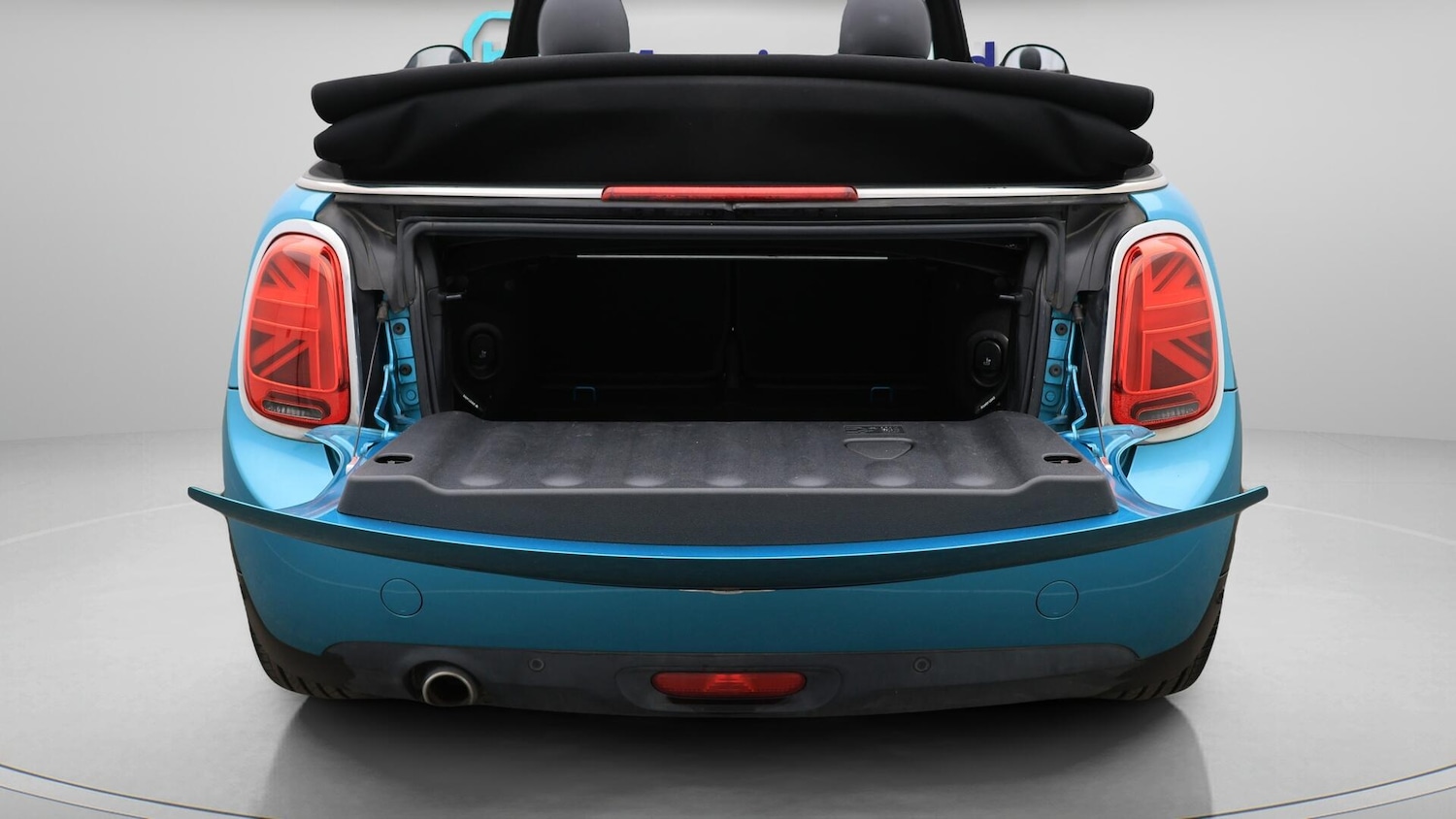 Used MINI Convertible 2018 for sale - 76388250: Photo 18