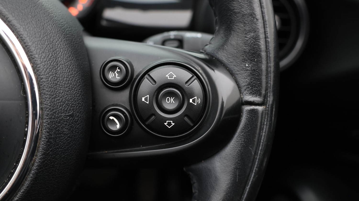 Used MINI Convertible 2018 for sale - 76388250: Photo 26