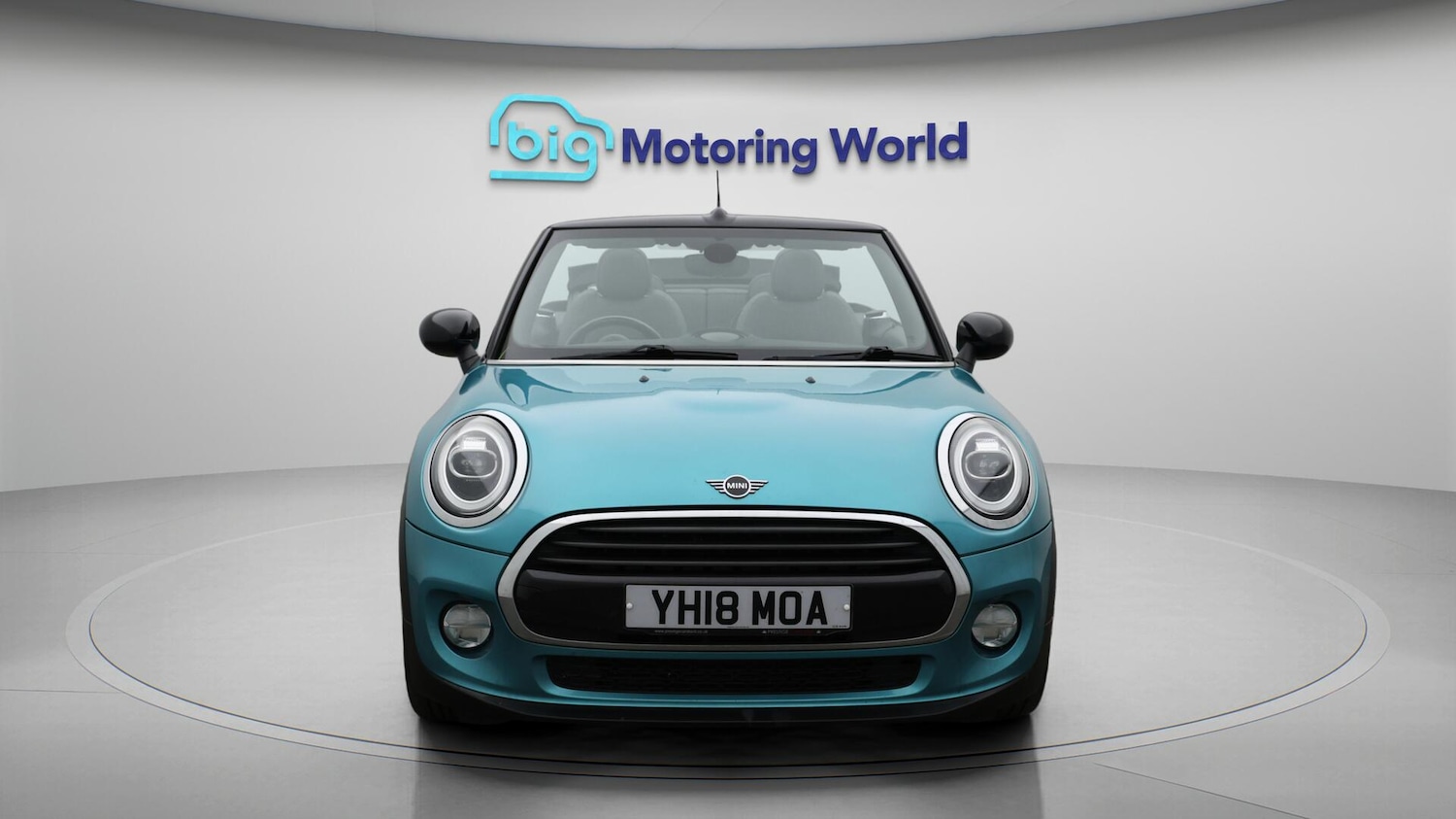 Used MINI Convertible 2018 for sale - 76388250: Photo 3