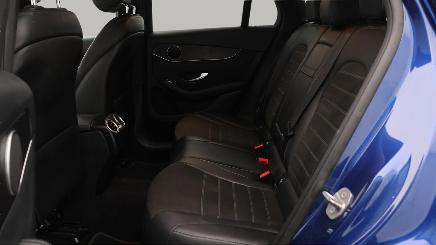 Used Mercedes-Benz GLC 2020 for sale - 76608239: Photo 17