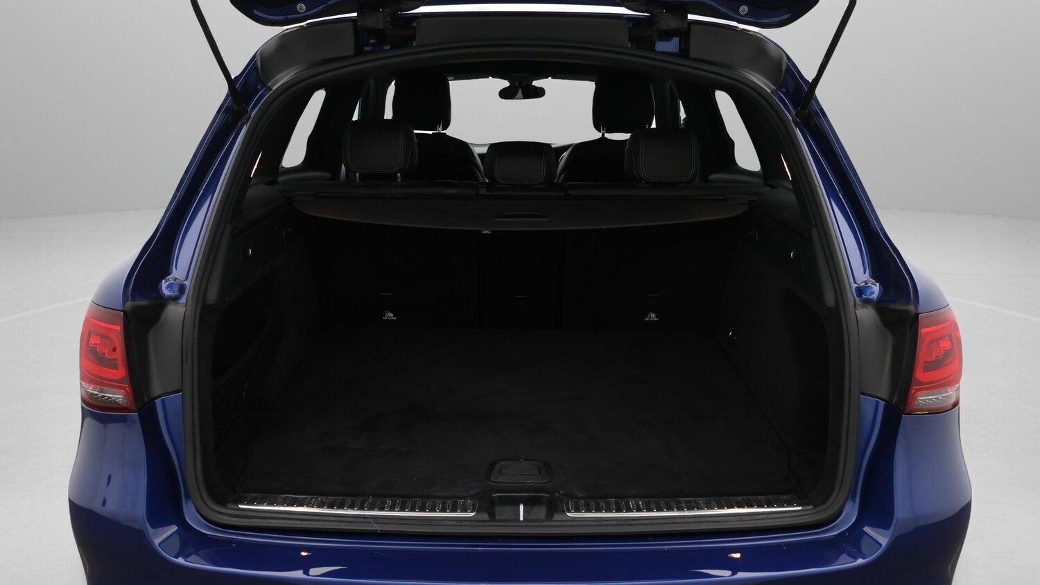 Used Mercedes-Benz GLC 2020 for sale - 76608239: Photo 18