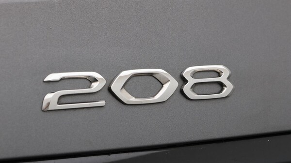 Used Peugeot 208 2023 for sale - 76247205: Photo 22