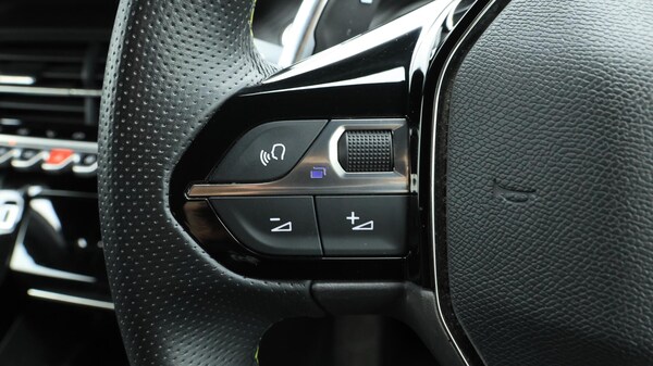 Used Peugeot 208 2023 for sale - 76247205: Photo 24