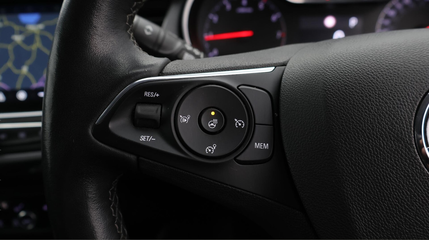 Used Vauxhall Crossland for sale - 76728561: Photo 24