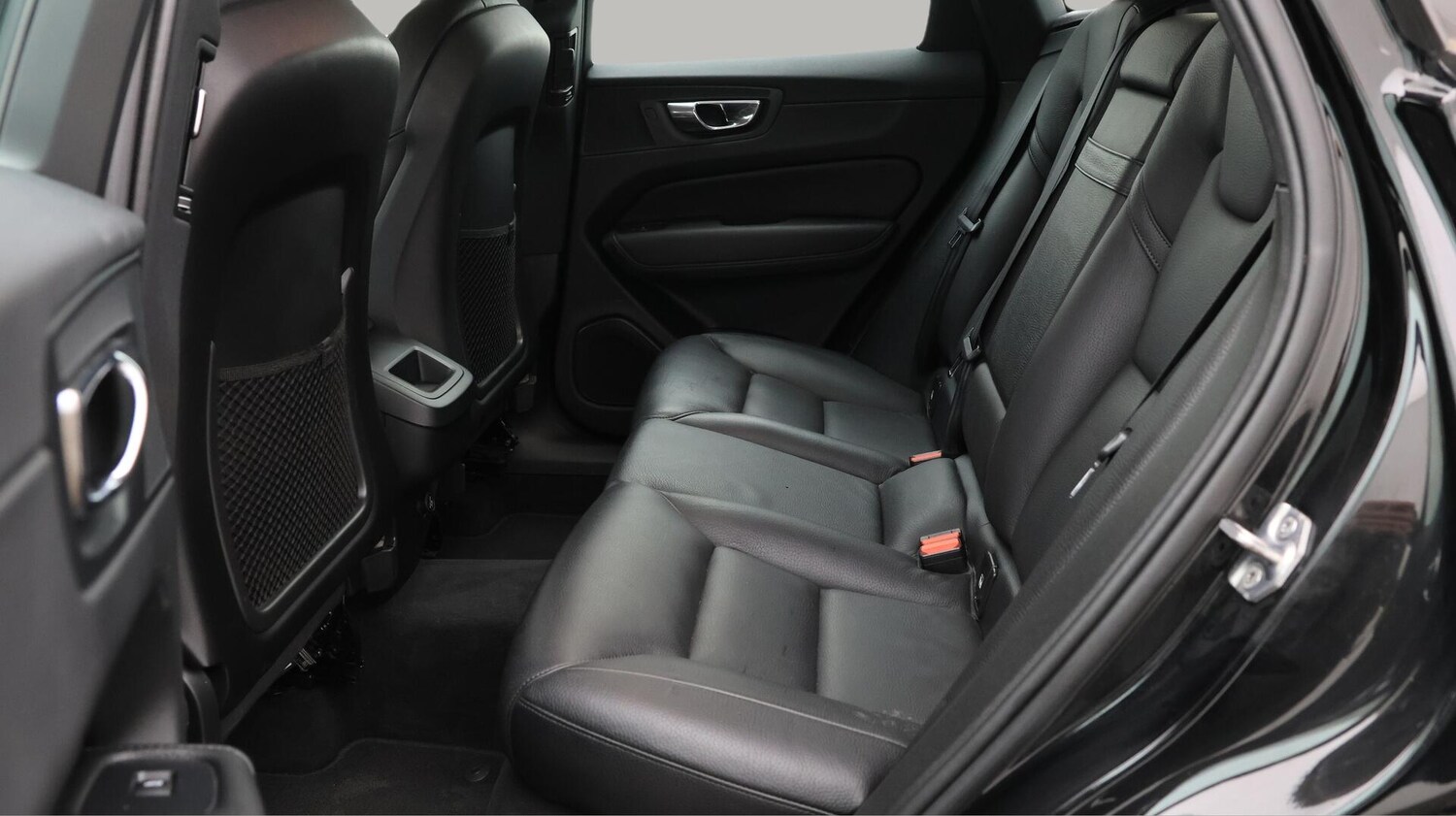 Used Volvo XC60 2018 for sale - 76596982: Photo 17