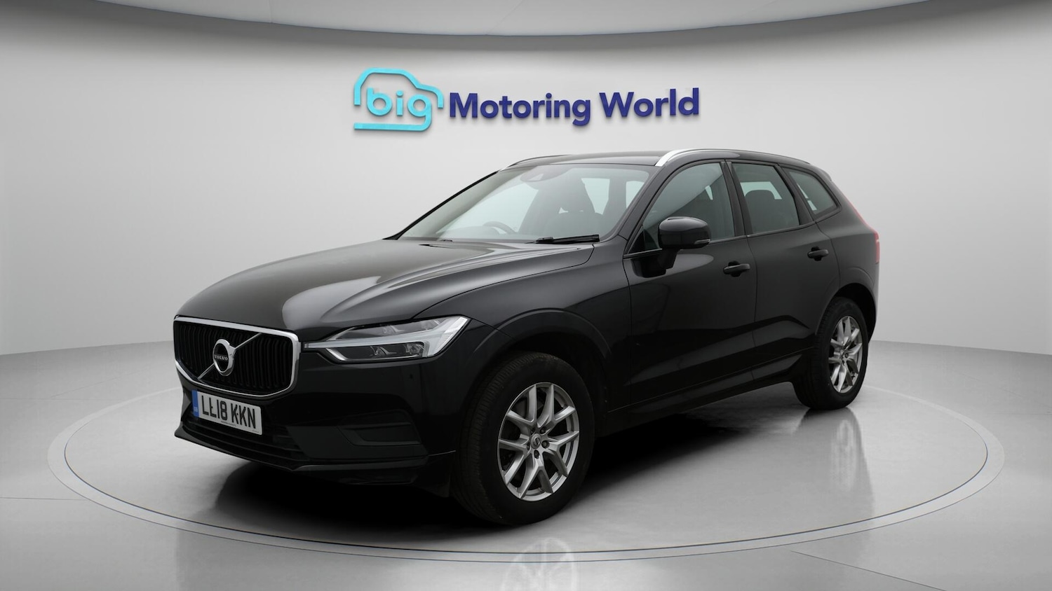 Used Volvo XC60 2018 for sale - 76596982: Photo 4