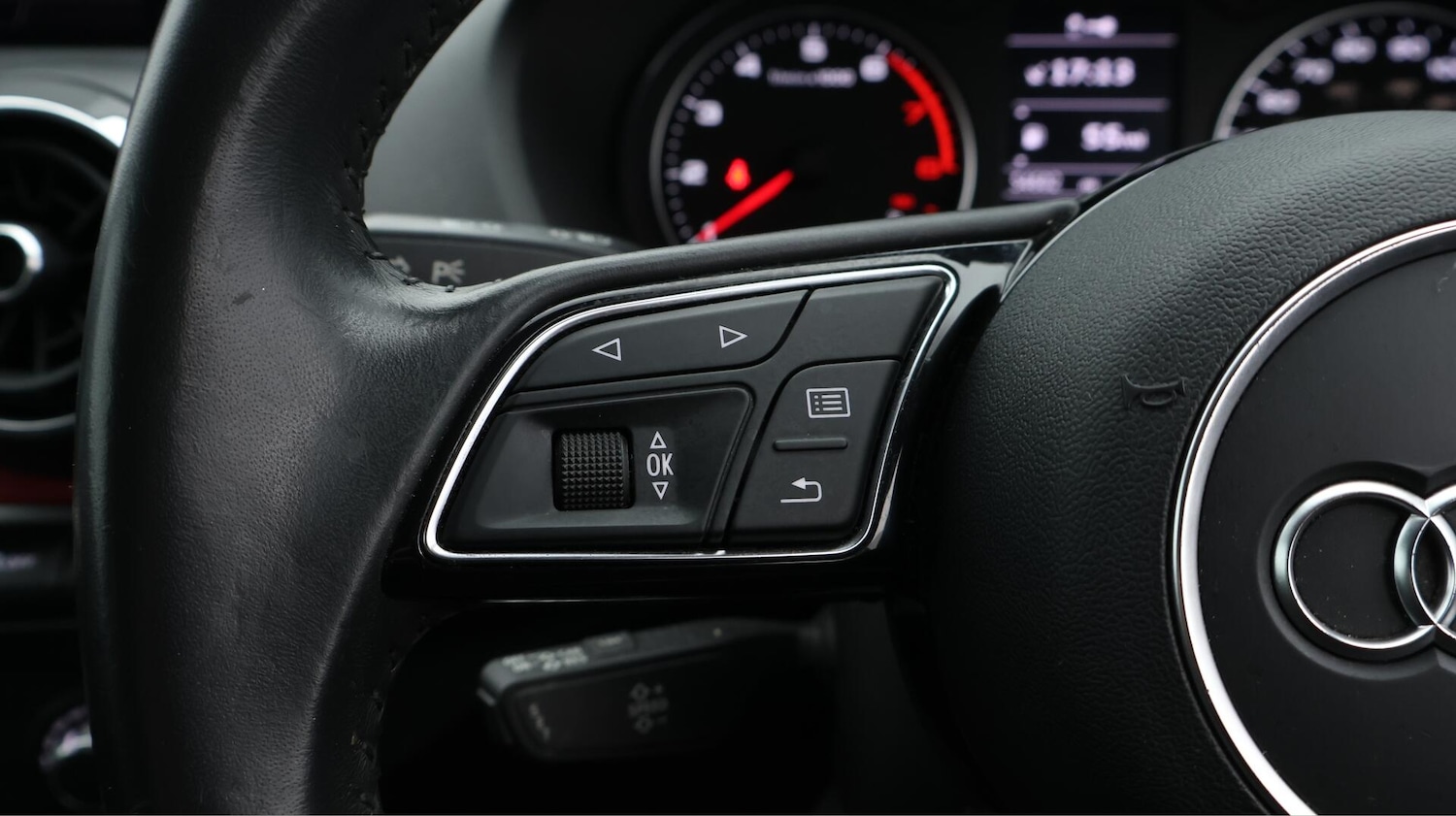 Used Audi Q2 2018 for sale - 76431885: Photo 23