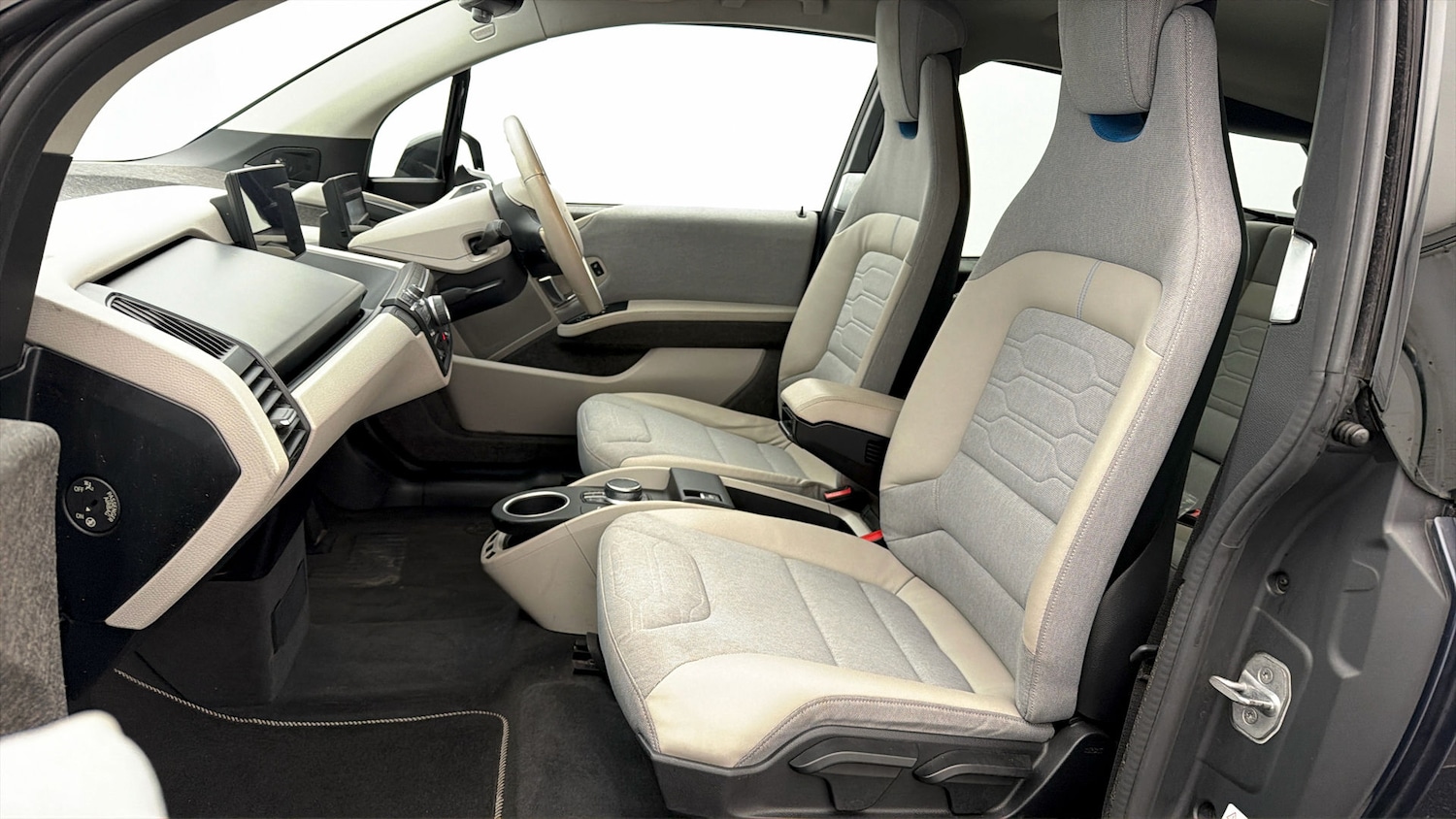 Used BMW i3 2018 for sale - 78201656: Photo 13