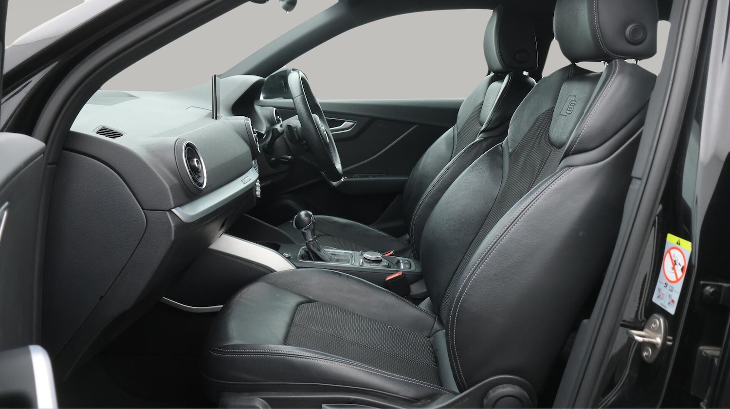 Used Audi Q2 2020 for sale - 76123104: Photo 15