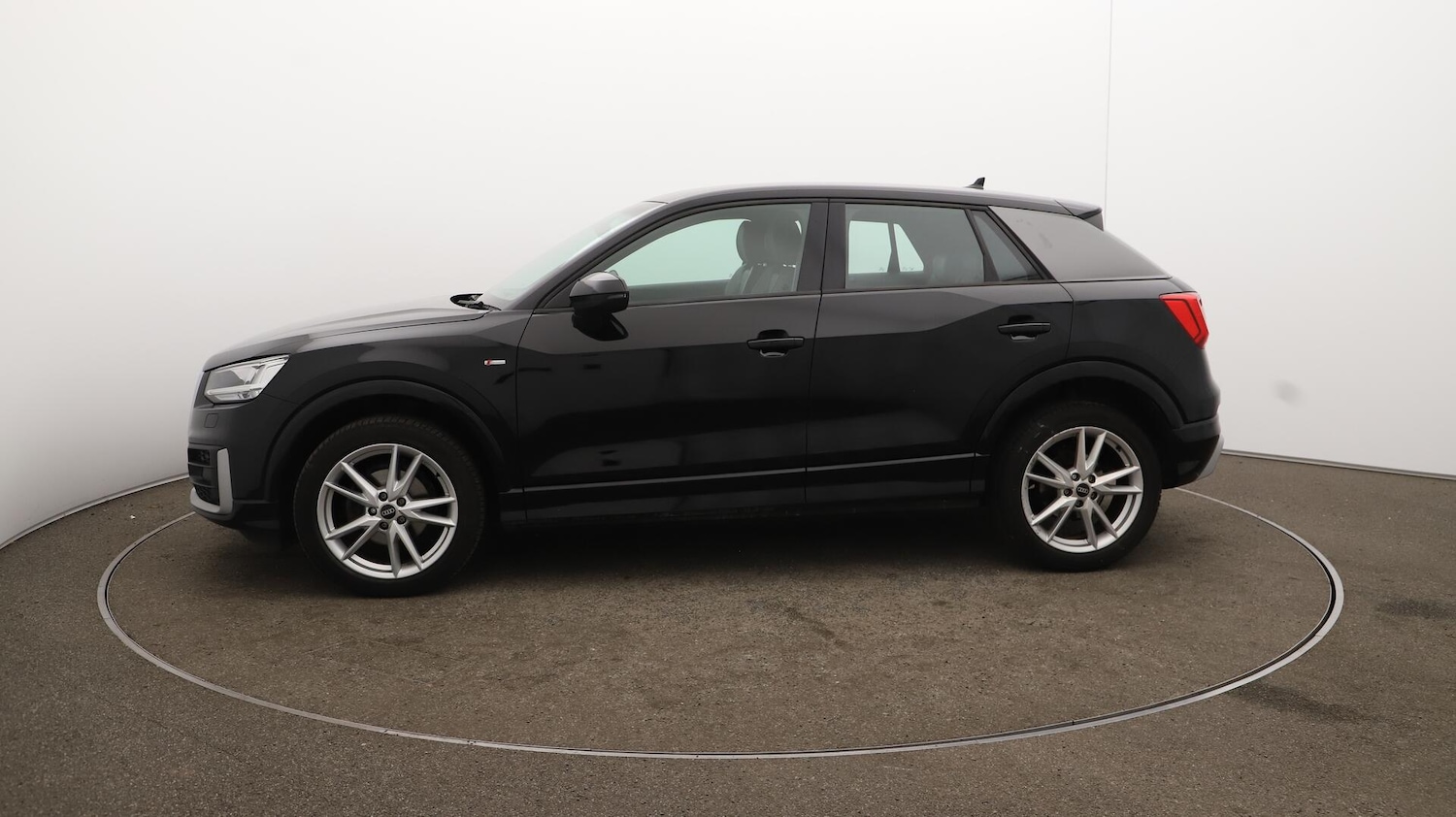 Used Audi Q2 2020 for sale - 76123104: Photo 65