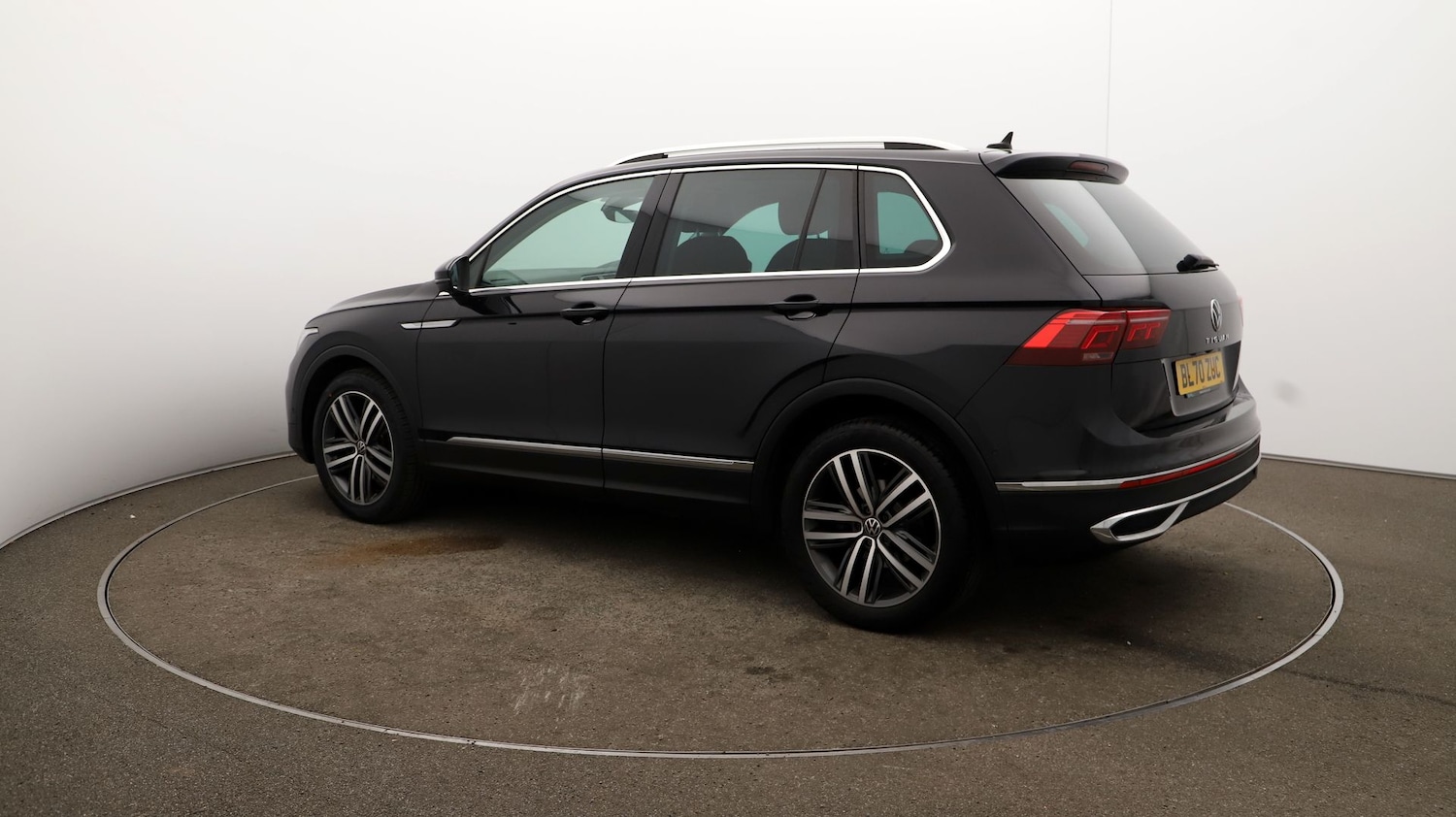 Used Volkswagen Tiguan for sale - 76812032: Photo 30