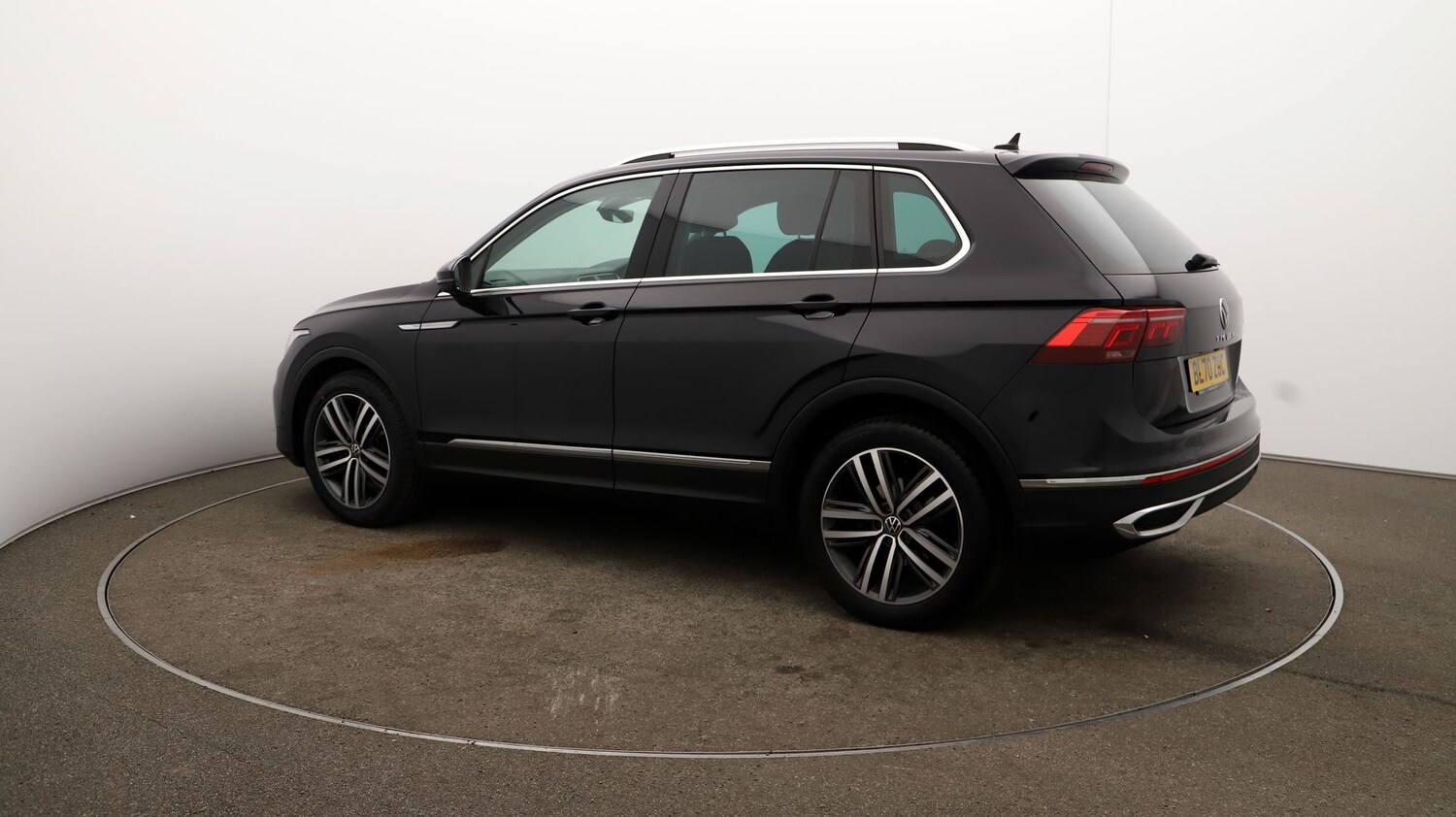 Used Volkswagen Tiguan for sale - 76812032: Photo 31