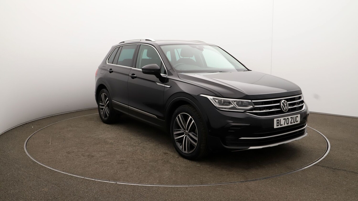 Used Volkswagen Tiguan for sale - 76812032: Photo 38