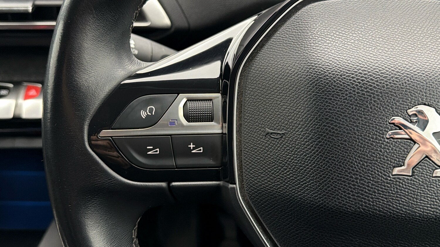 Used Peugeot 3008 2018 for sale - 78123512: Photo 22