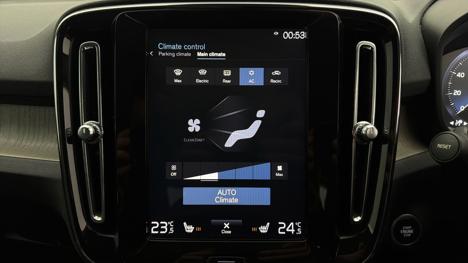 Used Volvo XC40 2020 for sale - 78123511: Photo 11