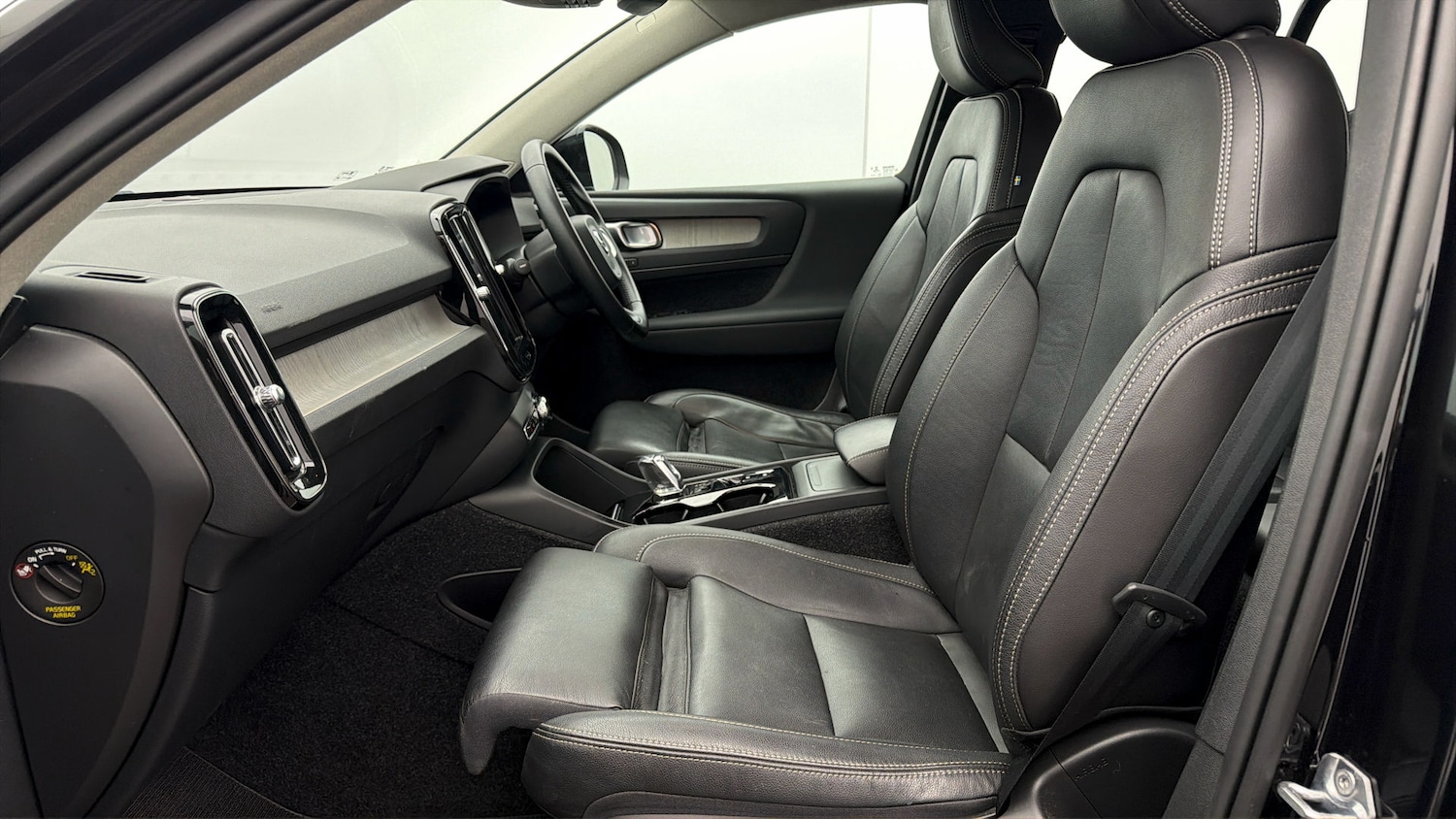 Used Volvo XC40 2020 for sale - 78123511: Photo 13